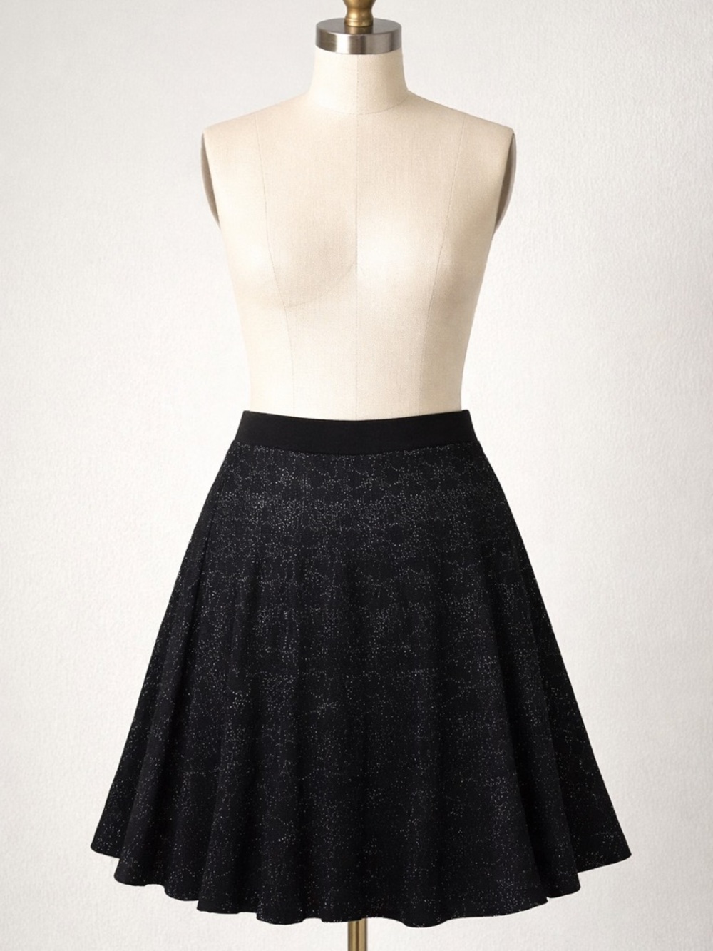 Ivanka Trump Black Sparkle Skater Skirt Size L Stretch